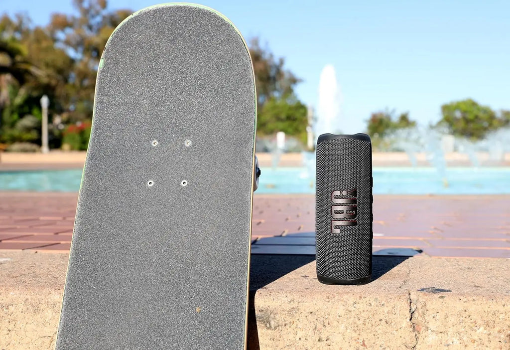 JBL Flip 6 Portable Bluetooth Speaker – Waterproof IPX7, Powerful Bass, Outdoor & Beach Speaker