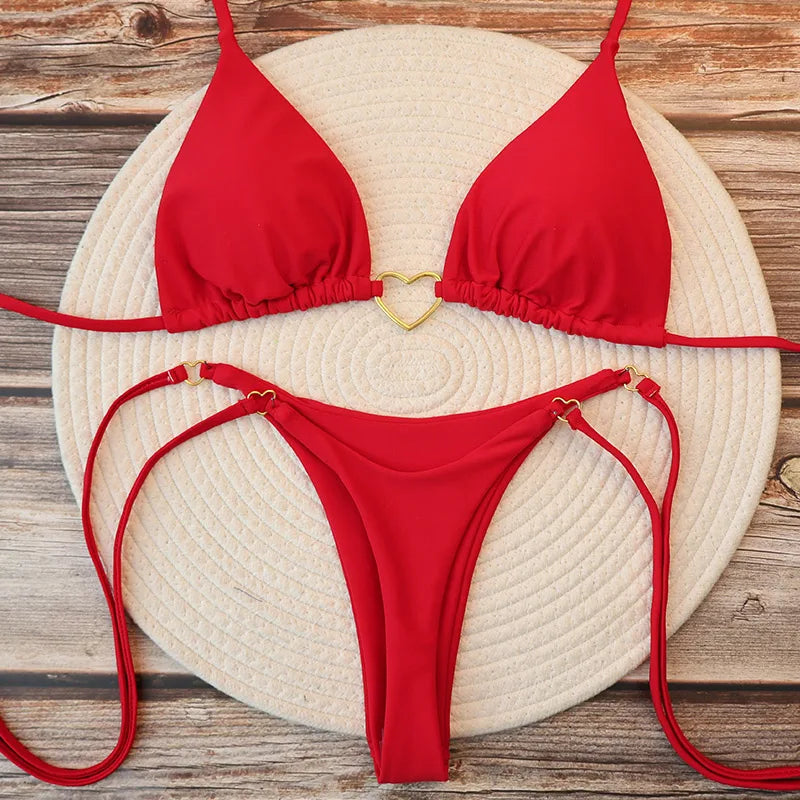 Conjunto de bikini sexy brasileño para mujer, top triangular con cuello halter, tanga inferior, traje de baño de dos piezas, traje de baño de corazón, ropa de playa de verano