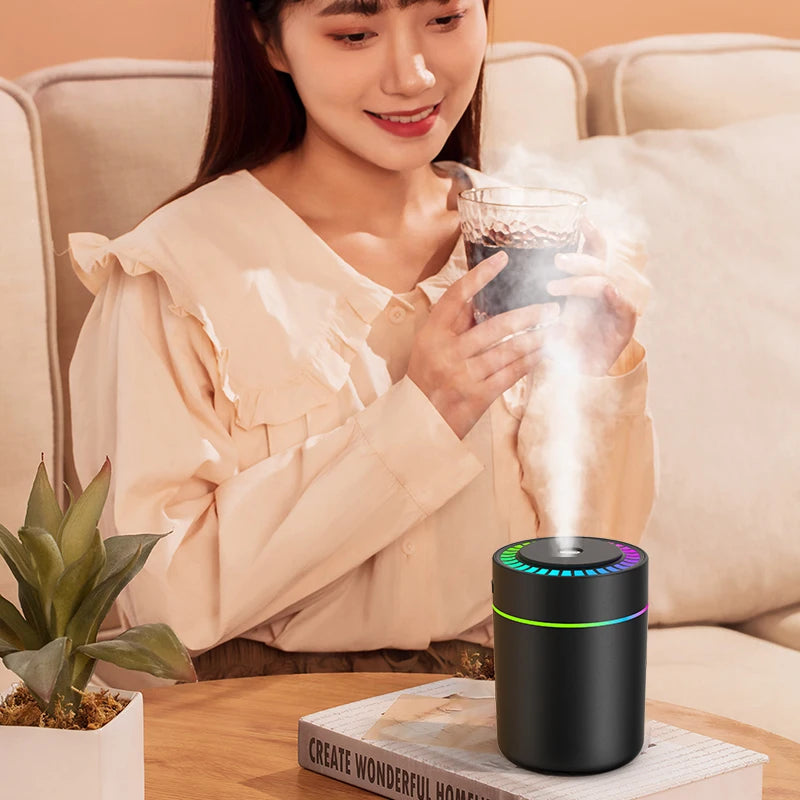 Powerful and Efficient Air Humidifier 180ML Aromatherapy Aroma Diffuser Essential Oil with Colorful Lights for Home Car Bedroom