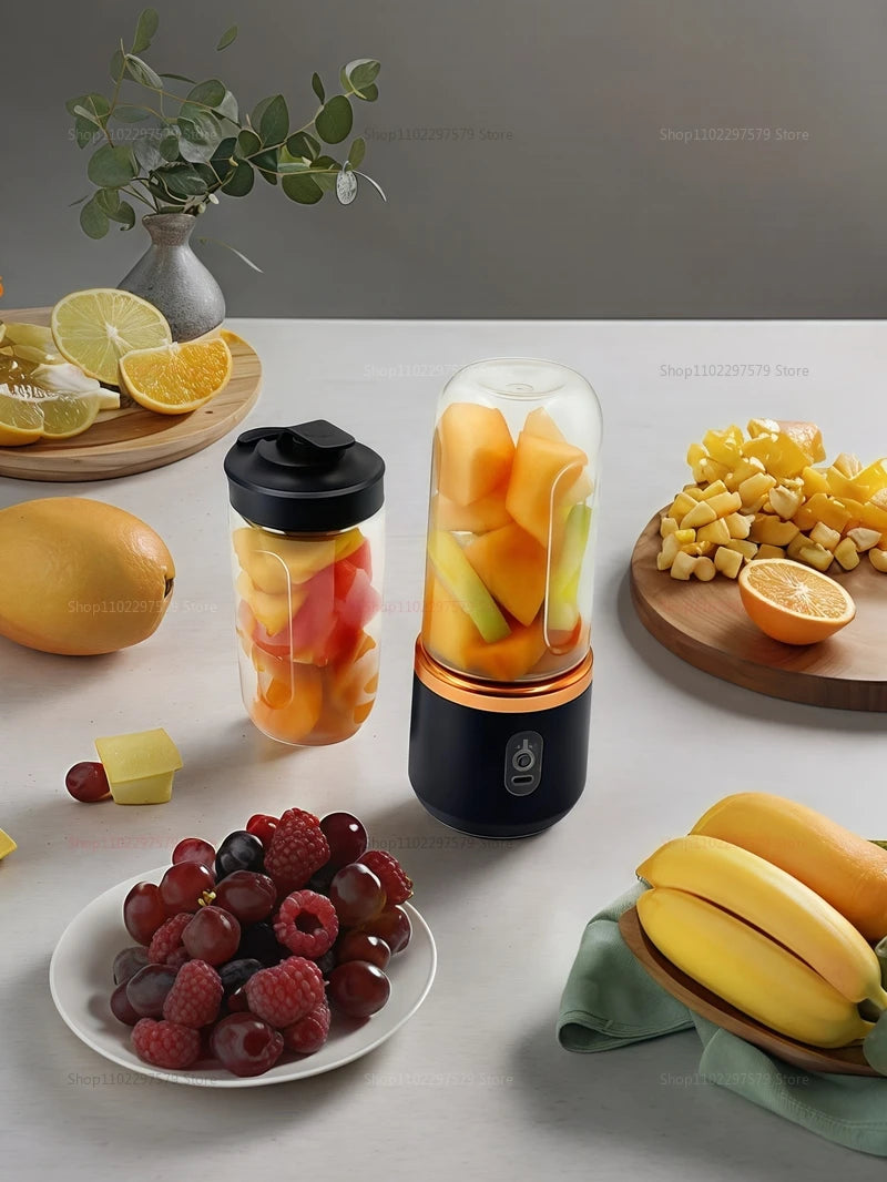 Extractor de zumo portátil mini, doble vaso, inalámbrico, recargable por USB, batidora de hielo compacta para viajes y hogar, como licuadora de frutas.
