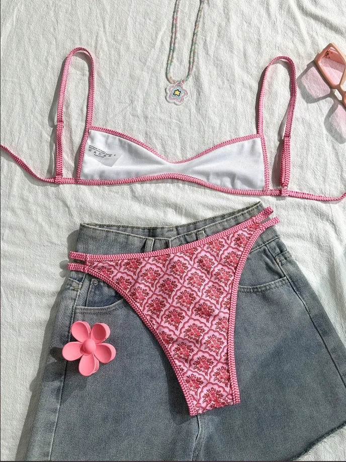 "Conjunto de bikini sin tirantes nuevo 2025 - Traje de baño sexy de dos piezas con espalda descubierta y lazo frontal para mujer"