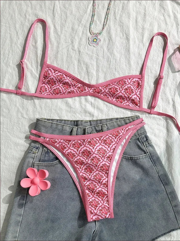 "Conjunto de bikini sin tirantes nuevo 2025 - Traje de baño sexy de dos piezas con espalda descubierta y lazo frontal para mujer"