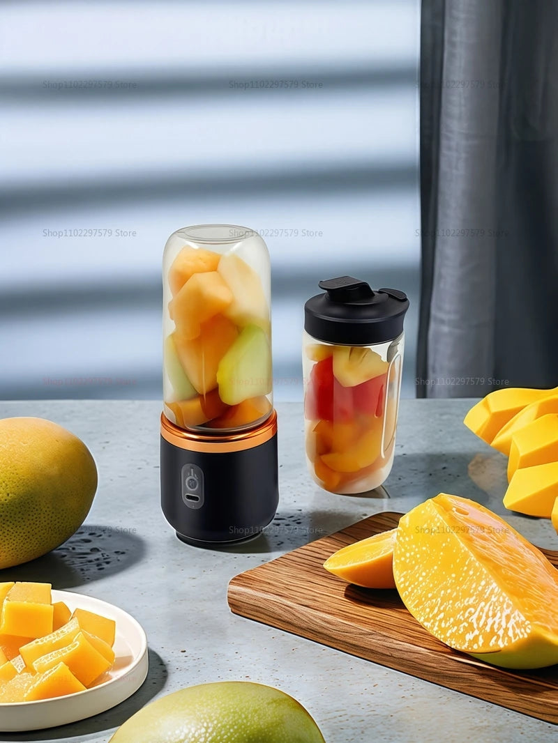 Extractor de zumo portátil mini, doble vaso, inalámbrico, recargable por USB, batidora de hielo compacta para viajes y hogar, como licuadora de frutas.