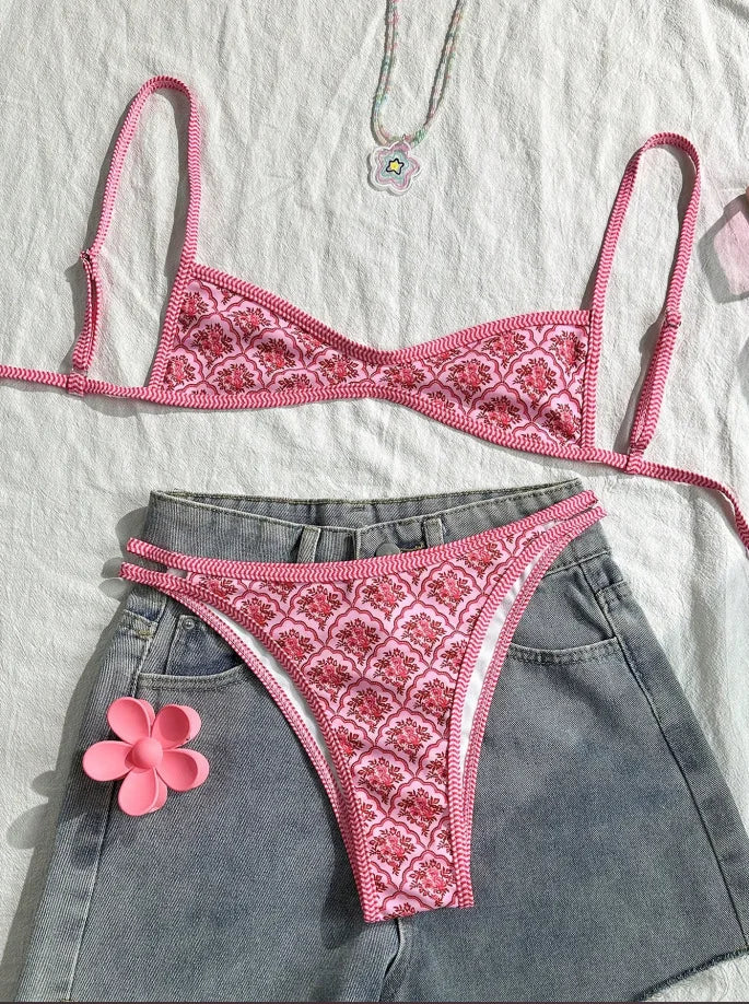 "Conjunto de bikini sin tirantes nuevo 2025 - Traje de baño sexy de dos piezas con espalda descubierta y lazo frontal para mujer"